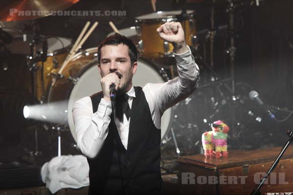 THE KILLERS - 2006-11-15 - PARIS - Le Bataclan - 